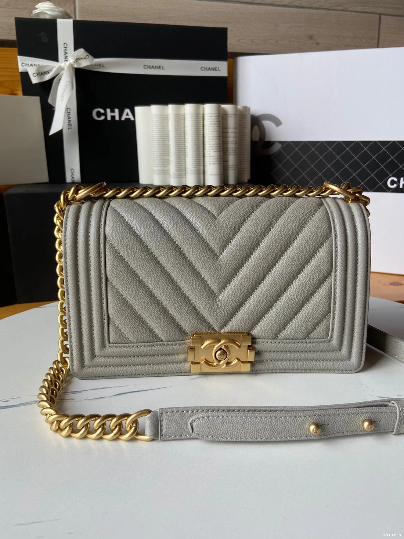 First Bag Ru 20CM BAG CHANEL 25CM BOY 0808